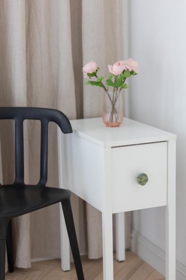 Trendy Apartment Marszalkowska With City View Near Ogrod Saski By Noclegi Renters Warsawa Bagian luar foto